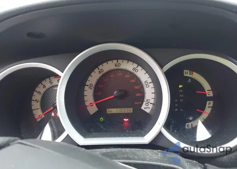 2014 Toyota Tacoma Prerunner V6 z USA, uszkodzony, nr VIN 5TFJU4GN8EX056140